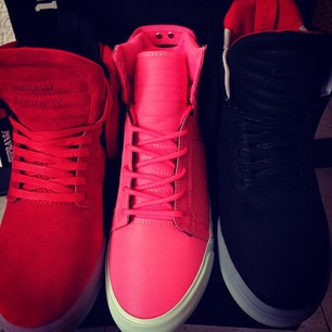 como ama sus tenis